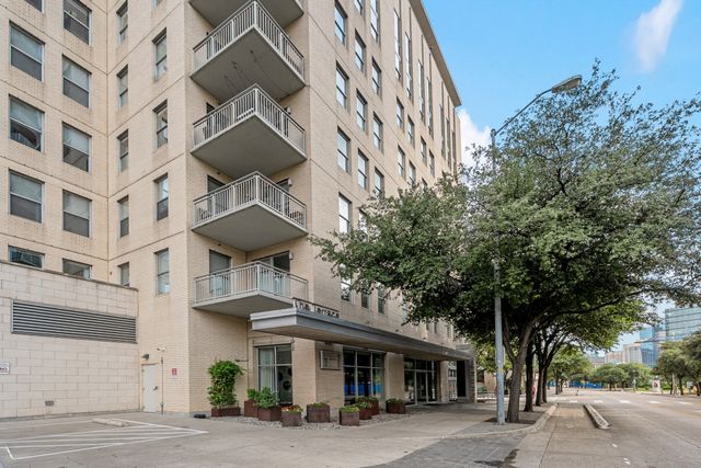 2323 N Houston Street 204, Dallas, TX 75219