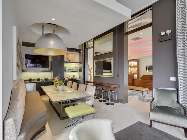 2323 N Houston Street 204, Dallas, TX 75219