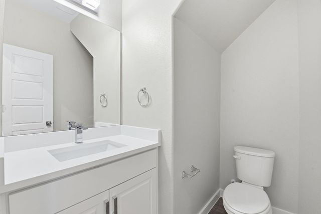 2415 Inlet Court, Fresno, TX 77545