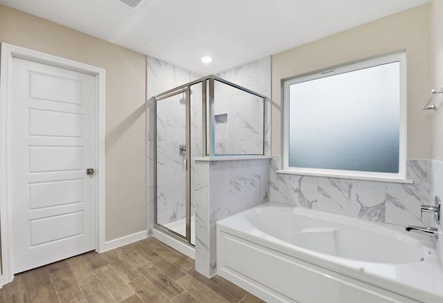 2415 Inlet Court, Fresno, TX 77545