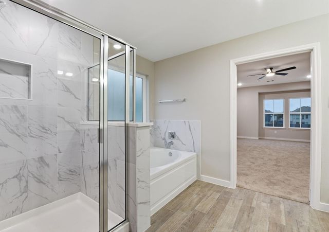 2415 Inlet Court, Fresno, TX 77545