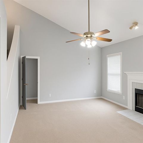 2294 Wellington Circle, Lithonia, GA 30058