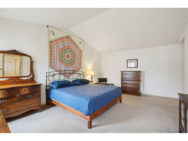 39 IRONWOOD Dr, Longview, WA 98632