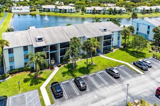 1108 Green Pine Boulevard E1, West Palm Beach, FL 33409