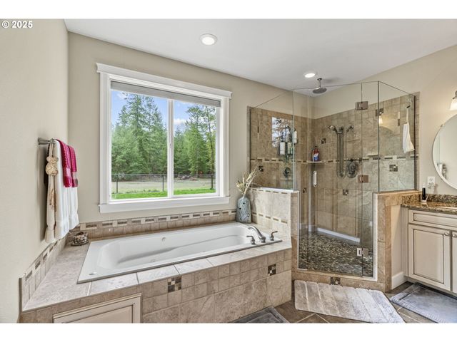 330 RILEY Ct, Toutle, WA 98649