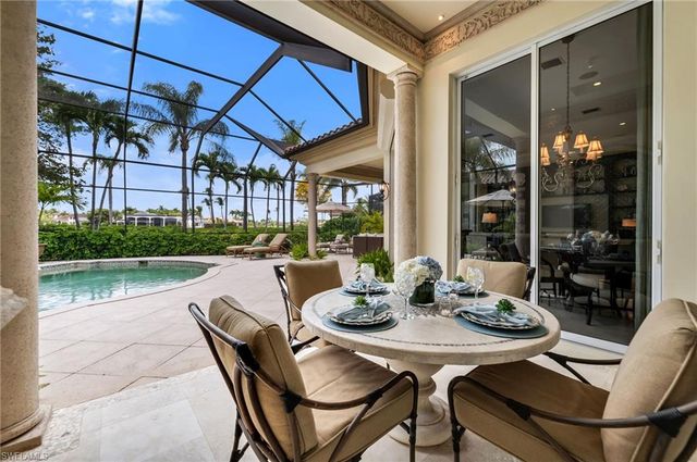 2045 Isla Vista LN, Naples, FL 34105