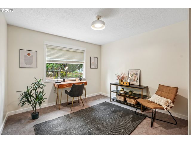16625 Ne SAN RAFAEL Dr, Portland, OR 97230