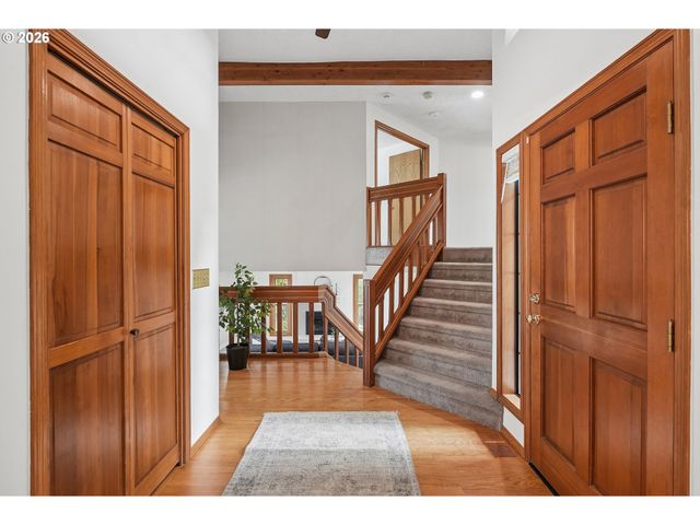 16625 Ne SAN RAFAEL Dr, Portland, OR 97230