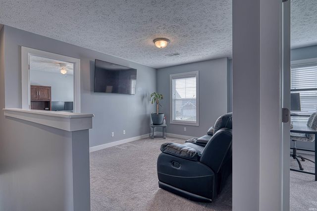 3042 Cornerstone Court, Newburgh, IN 47630