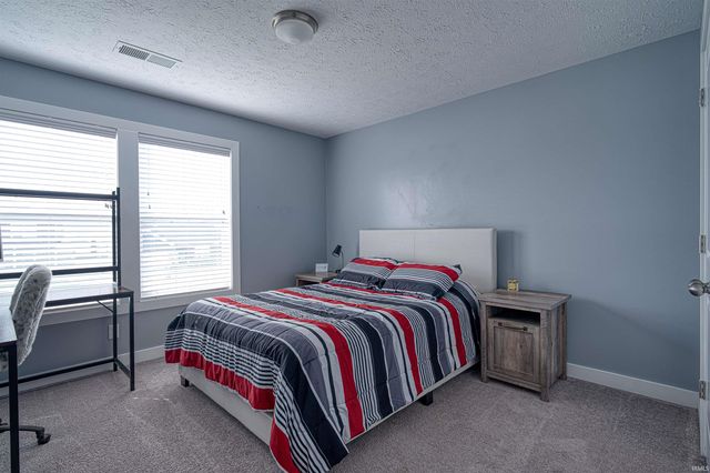 3042 Cornerstone Court, Newburgh, IN 47630