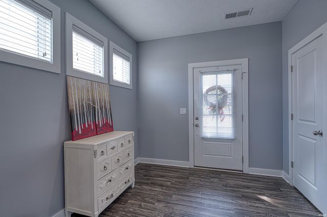 3042 Cornerstone Court, Newburgh, IN 47630