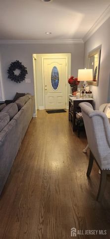 10-B Molly Pitcher Court, Monroe, NJ 08831