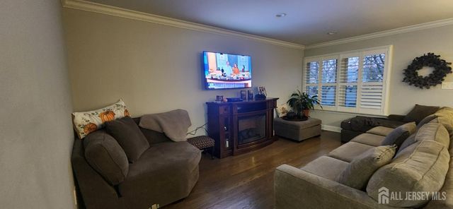 10-B Molly Pitcher Court, Monroe, NJ 08831