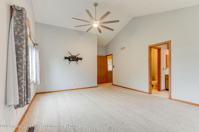 4115 W Howe Road, Dewitt, MI 48820