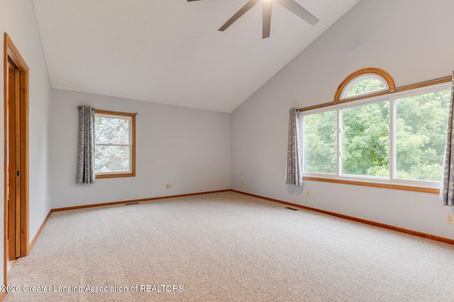 4115 W Howe Road, Dewitt, MI 48820