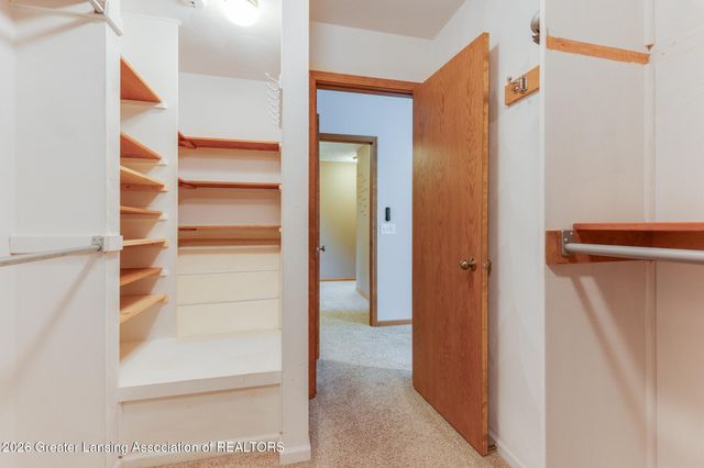 4115 W Howe Road, Dewitt, MI 48820
