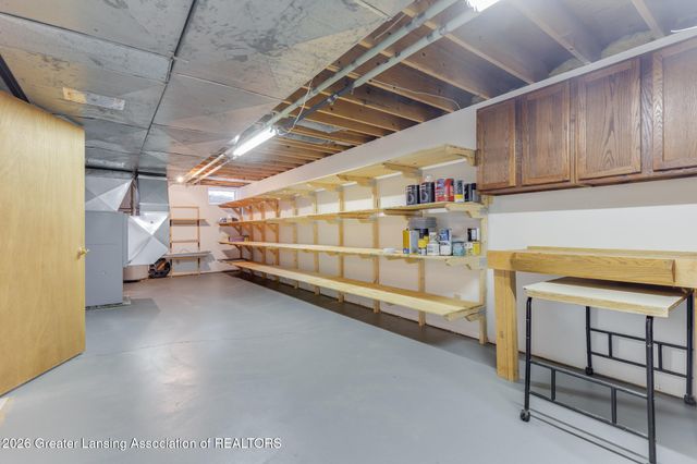 4115 W Howe Road, Dewitt, MI 48820