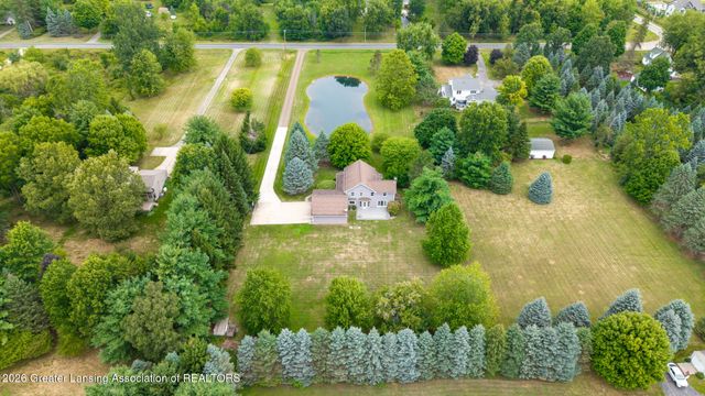 4115 W Howe Road, Dewitt, MI 48820