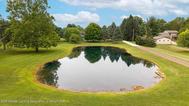 4115 W Howe Road, Dewitt, MI 48820