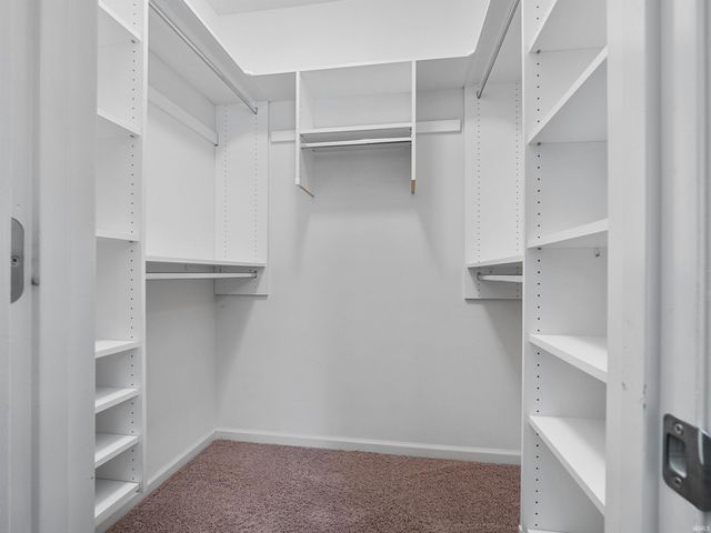 11015 Yalumba Pass, Roanoke, IN 46783