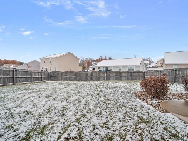 11015 Yalumba Pass, Roanoke, IN 46783