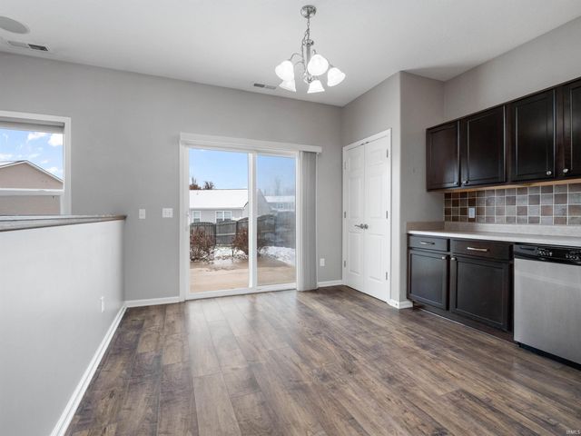 11015 Yalumba Pass, Roanoke, IN 46783