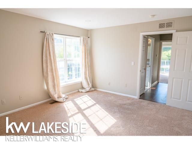 56153 Troon North, Shelby Twp, MI 48316