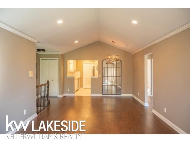 56153 Troon North, Shelby Twp, MI 48316