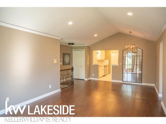 56153 Troon North, Shelby Twp, MI 48316