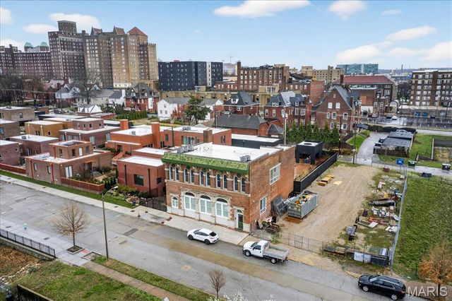 3842 Olive Street B-1, St Louis, MO 63108