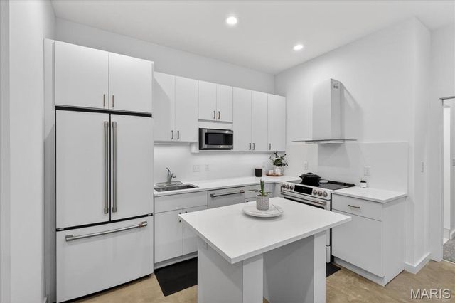 3842 Olive Street B-1, St Louis, MO 63108