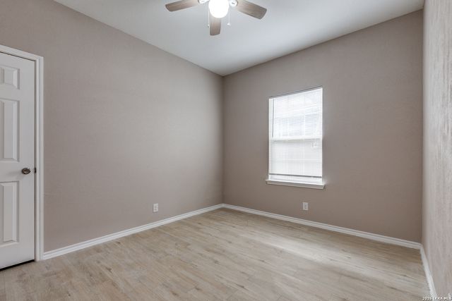 434 S San Horacio, San Antonio, TX 78237