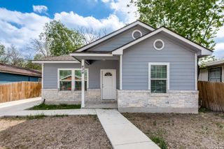 434 S San Horacio, San Antonio, TX 78237