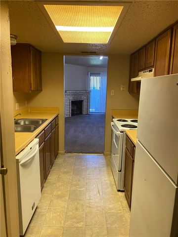 6114 Wilderock Dr, Corpus Christi, TX 78414