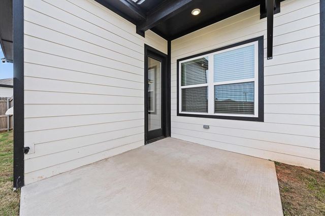 2621 Crescent Avenue, Oklahoma City, OK 73120