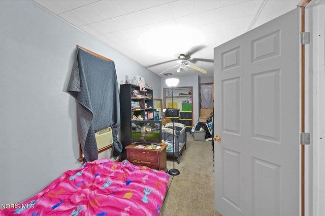 960 Willow Avenue, Toledo, OH 43605
