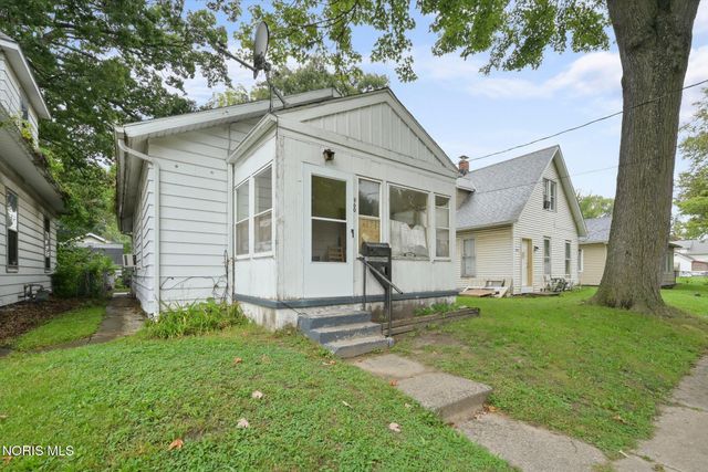 960 Willow Avenue, Toledo, OH 43605