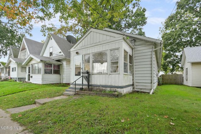 960 Willow Avenue, Toledo, OH 43605