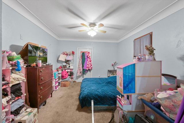 960 Willow Avenue, Toledo, OH 43605