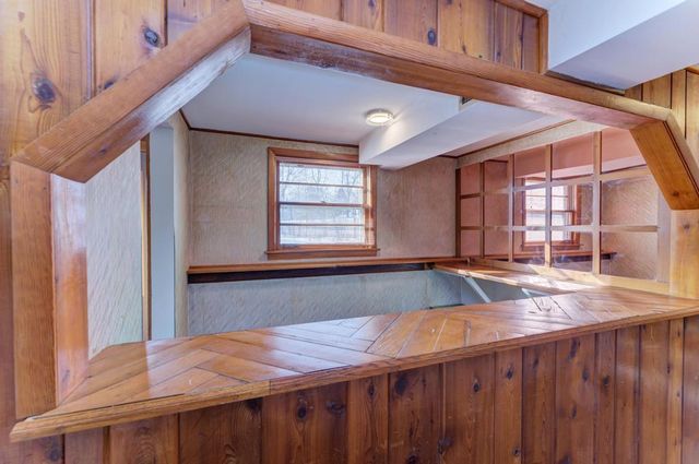 28W313 Batavia Road, Warrenville, IL 60555