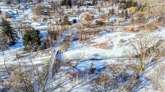 28W313 Batavia Road, Warrenville, IL 60555