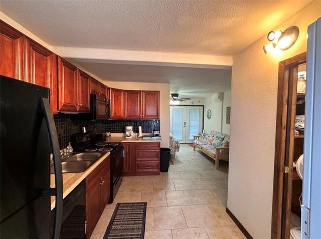 14300 S Padre Island Dr 119, Corpus Christi, TX 78418