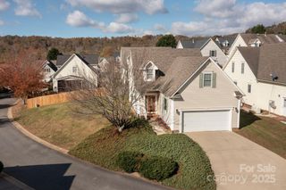 8 Sweet Gum Drive, Asheville, NC 28805