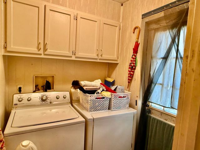 217 Hilltop Rd, Hallsville, TX 75650