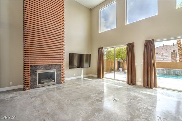 1448 Canyon Ledge Court, Las Vegas, NV 89117