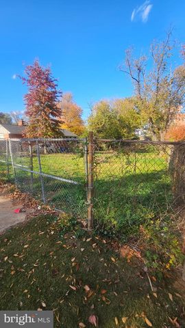 5600 NEWTON ST, Hyattsville, MD 20784