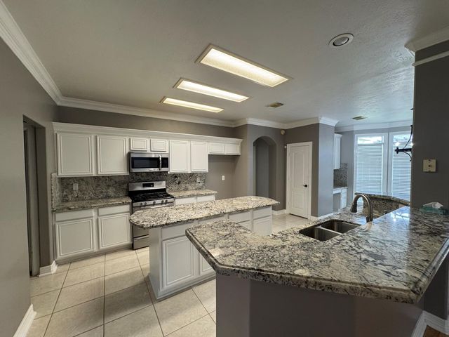 15314 Carsen Bend Drive, Houston, TX 77049