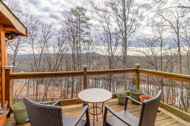 176 Rivers Edge Lane, Benton, TN 37307