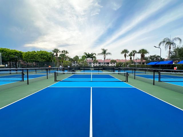 5135 Floria Drive G, Boynton Beach, FL 33437