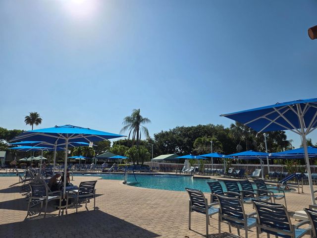 5135 Floria Drive G, Boynton Beach, FL 33437